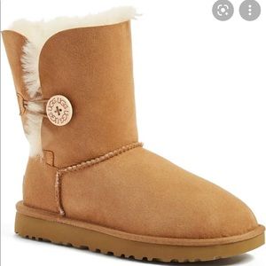Bailey Button Uggs